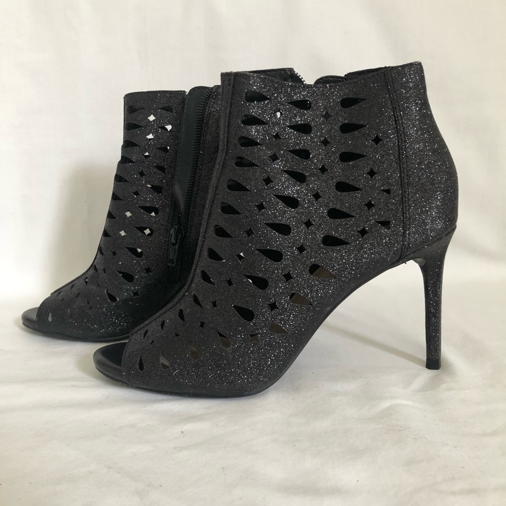 Nine West black glitter heels